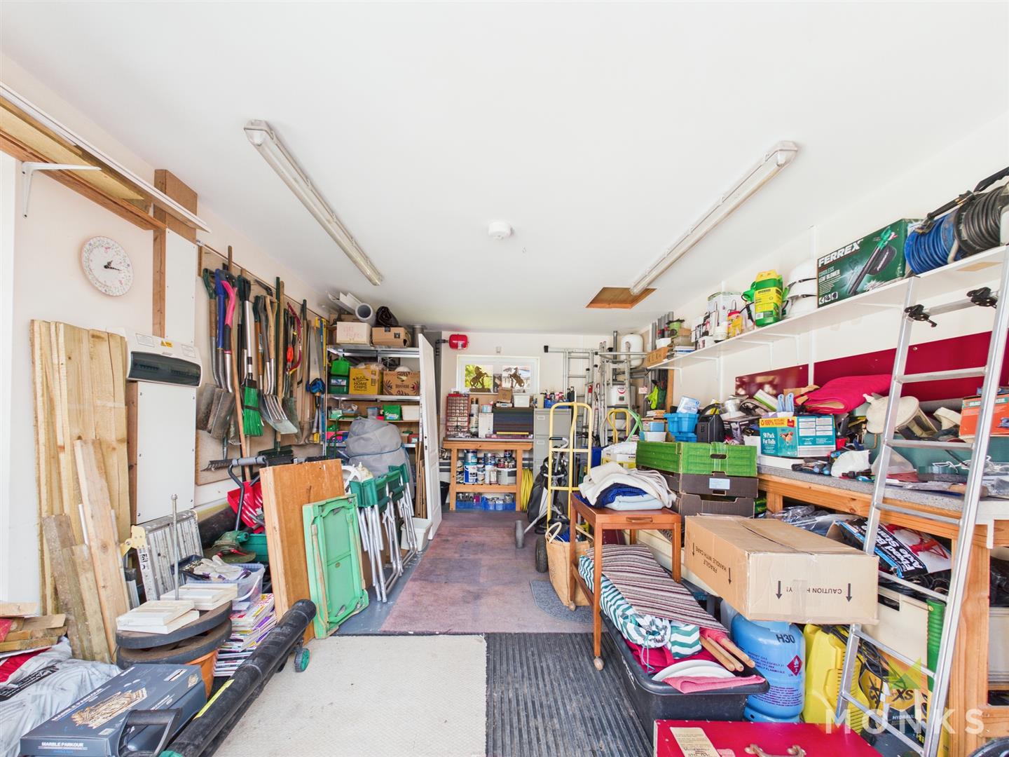 Maeswood Church Lane, Oswestry, SY11 3AP SSTC Maeswood Church Lane, Oswestry, SY11 3AP SSTC